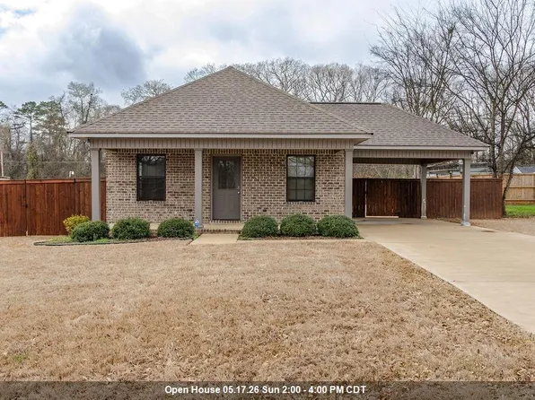 803A Virginia Ave, Tuscumbia, AL 35674