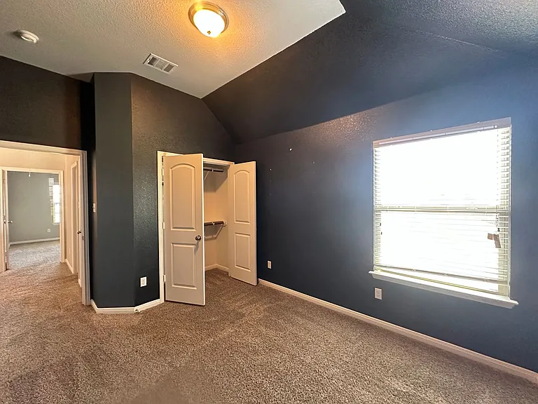 3424 Addison St — Photo 52