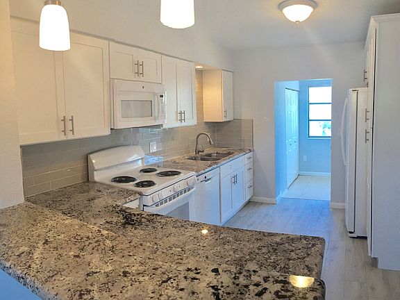 2nd image of 5908 5th Ave N #9