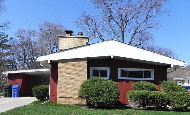 1st image of 1282 E River Dr