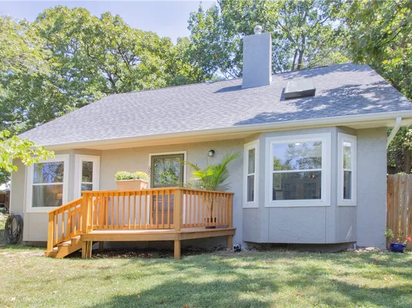 680 N Fallin Ave, Fayetteville, AR 72701