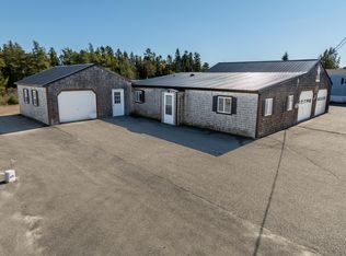 21 Feeney St, Jonesport, ME 04649