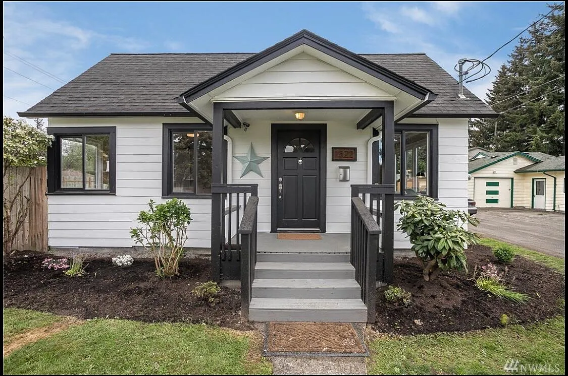 3rd St SE, Auburn — Photo 1