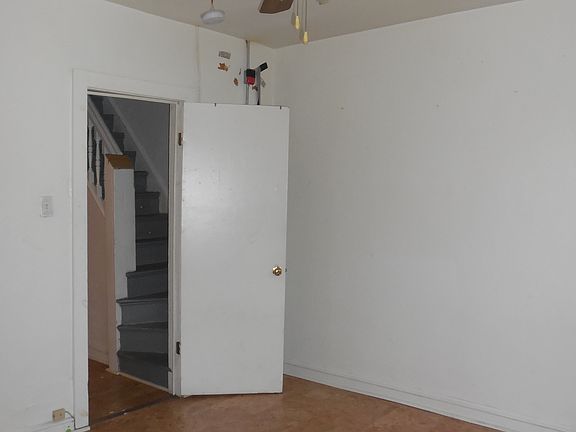 5th image of 2537 W Lehigh Ave