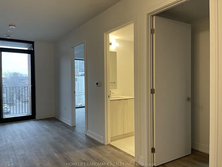 1 Jarvis St #333 — Photo 10