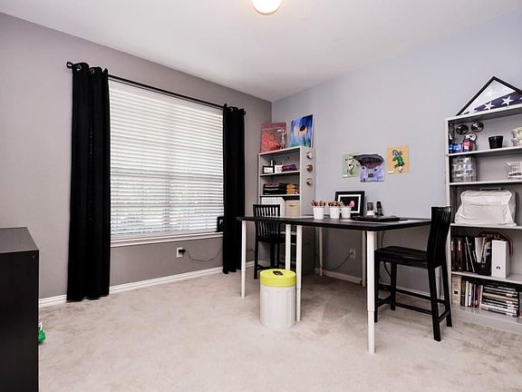 5th image of 3012 Mosswood Dr