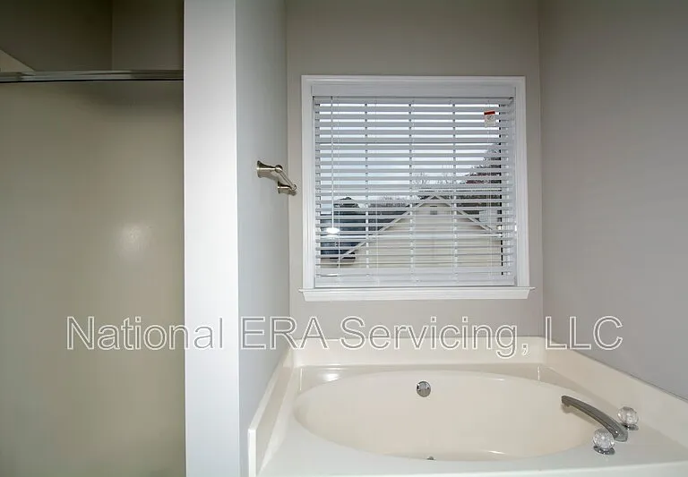 132 Chariot Dr — Photo 7