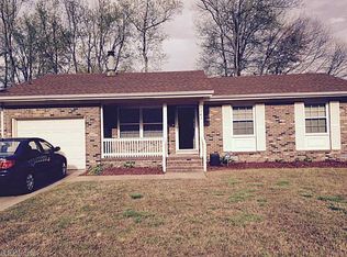 8742 Orcutt Ave, Hampton, VA 23666