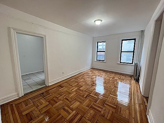 1st image of 2419 Davidson Ave #C5