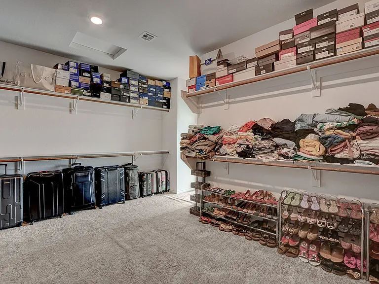 7069 Range Valley St — Photo 60