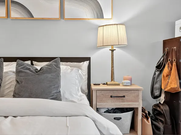 904 Jefferson Street image 14 of 32