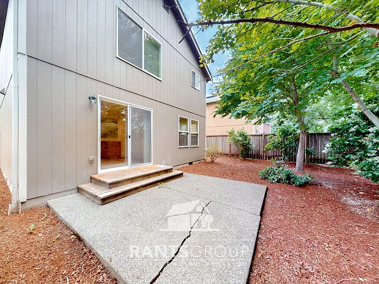 1316 Mills Landing Ct SE — Photo 7