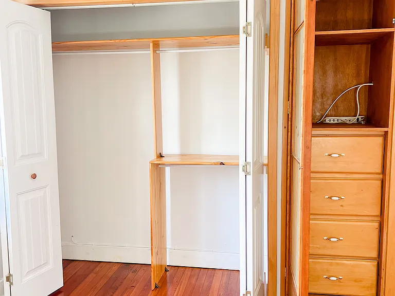 Closet 1