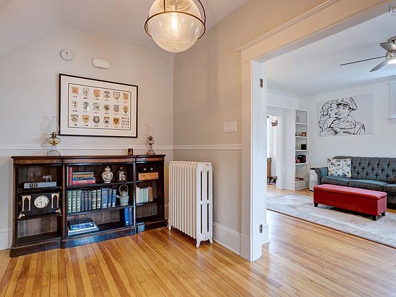 2nd image of 1608 Henry St