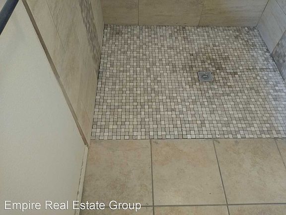4th image of 408 E Copper Ave