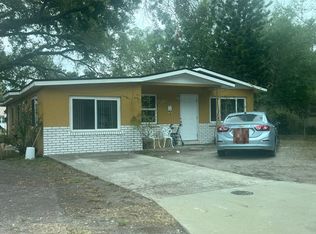 1109 6th St E, Bradenton, FL 34208