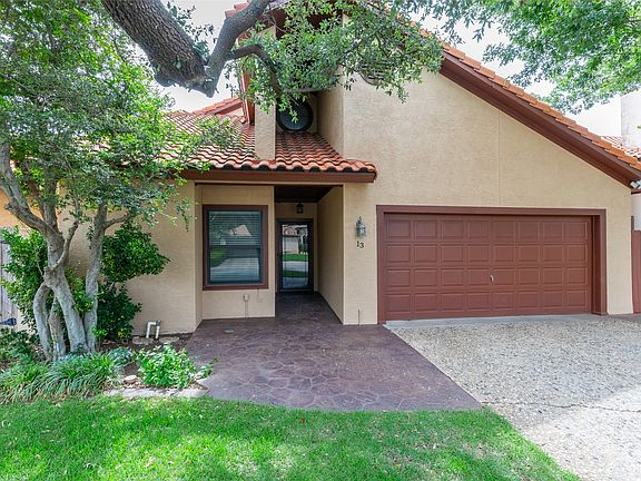 2nd image of 13 Tamarisk Cir