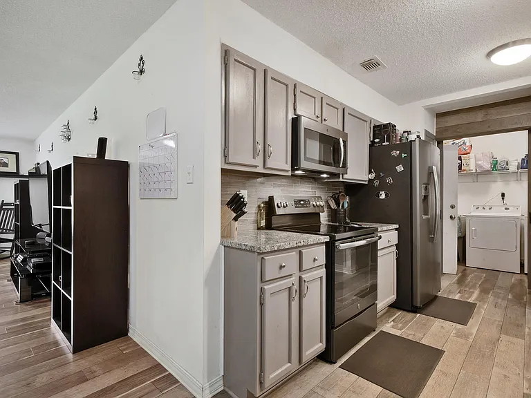 3617 Ridgecrest Dr — Photo 7