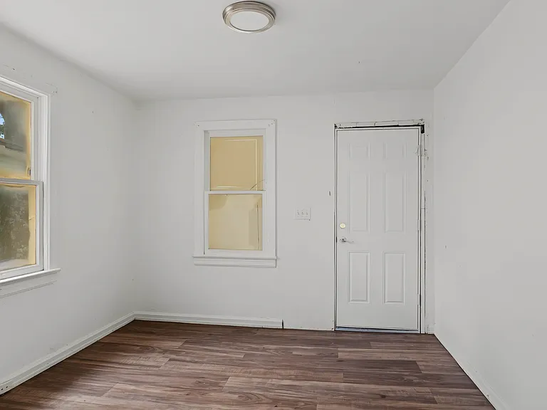 2465 Jernigan Rd — Photo 11
