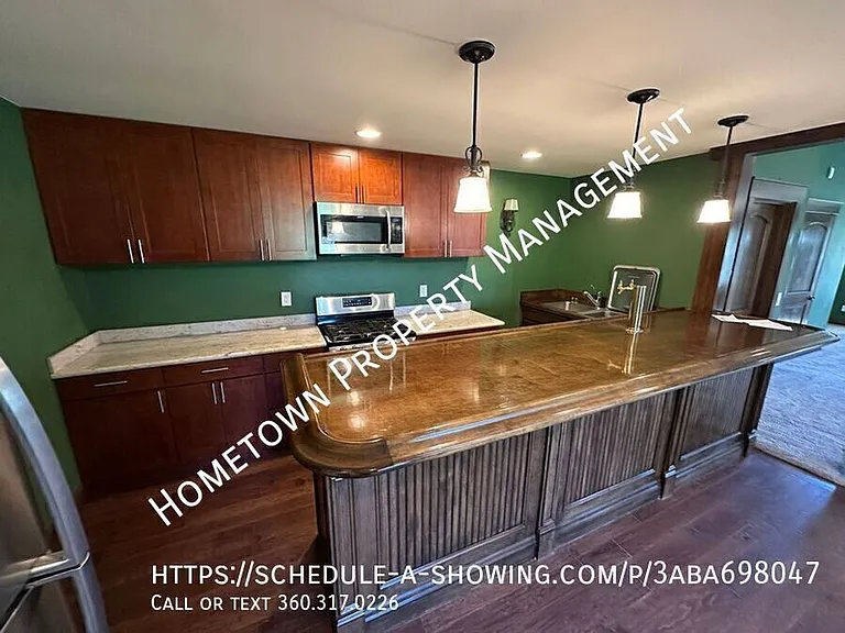 4047 Legacy Dr NE #GUEST HOUSE — Photo 9