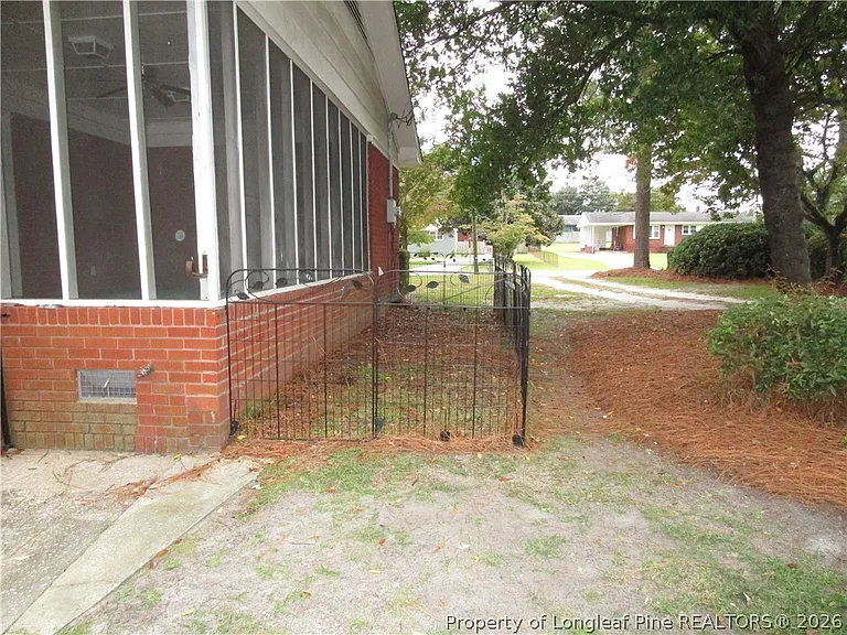 2516 NE Cumberland Rd — Photo 18