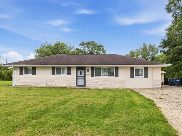 9 Wally Ct, Beech Grove, IN 46107