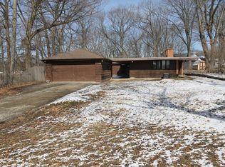 838 Forest Ave, Elgin, IL