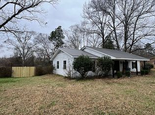 310 Liberty St, Crystal Springs, MS 39059