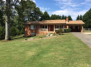 1341 Amylee Trl, Kernersville, NC 27284