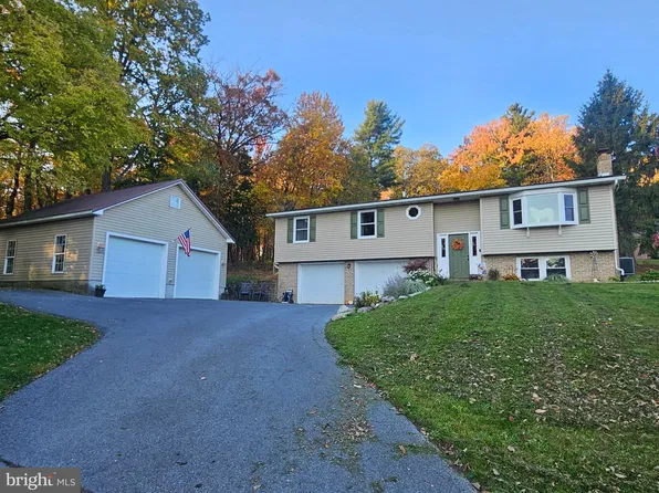 13385 Seibert Ave, Waynesboro, PA 17268
