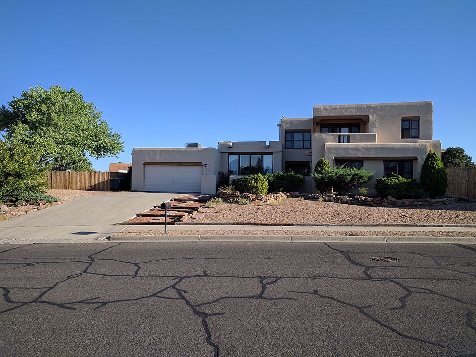 1st image of 2631 Via Caballero Del Norte