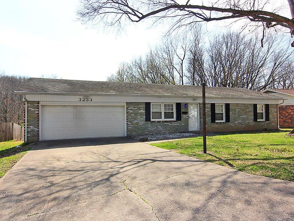 1st image of 3233 Bordeau Dr