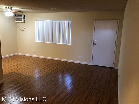 4th image of 7635 Lankershim Blvd APT 13