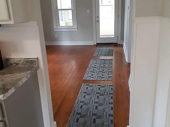 3rd image of 5056 N Westnedge Ave