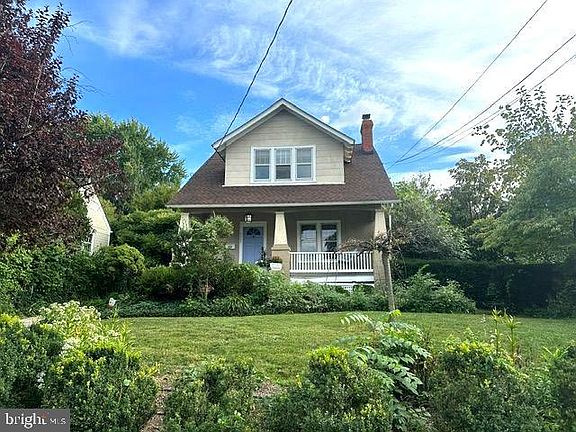 2nd image of 4608 W Virginia Ave