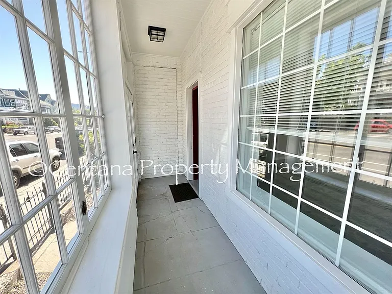 838 W Park St — Photo 5