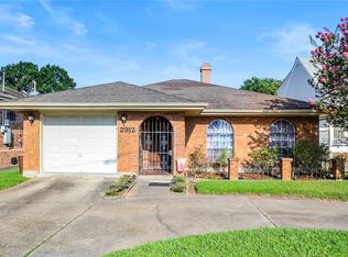 2912 Transcontinental Dr, Metairie, LA 70006