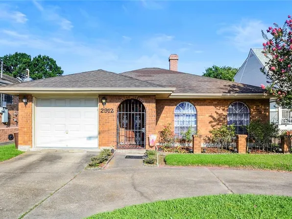 2912 Transcontinental Dr, Metairie, LA 70006