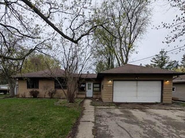 1st image of 601 S Ridge LANE
