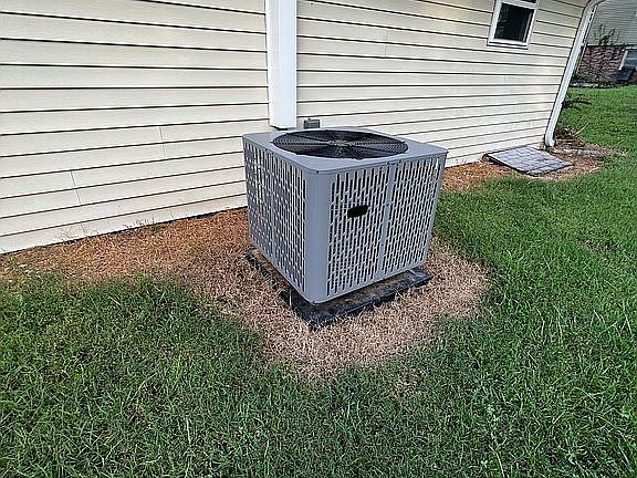 5th image of 383 Fox Dr