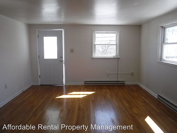 3rd image of 3 N Cleveland Ave