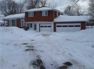 4823 Lake Shore Rd, Hamburg, NY 14075