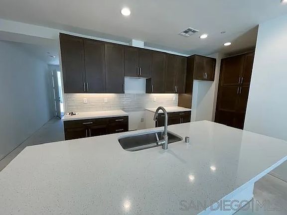 5th image of 7824 Cypress Dr