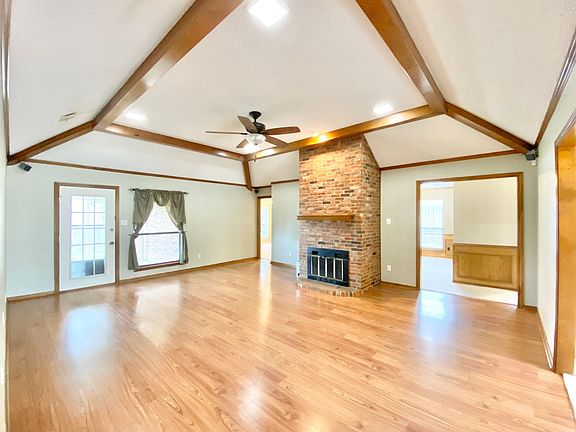 4th image of 3602 Pimlico Dr