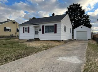2409 Mayfair Dr, Springfield, OH 45505