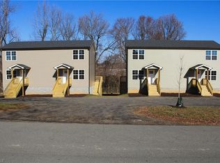 105-107 109 111 Highfill Ave, Liberty, NC 27298