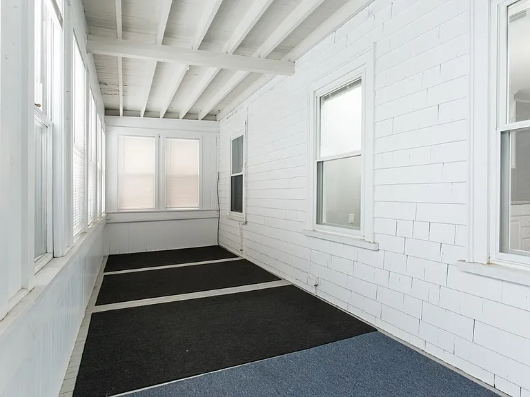 97 Court Rd #2 — Photo 6
