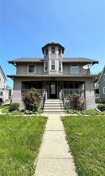 1st image of 1030 W 9th St