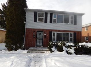 4611 N 52nd St #4613, Milwaukee, WI 53218