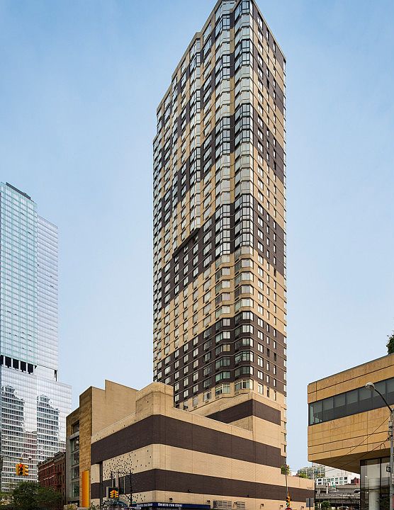 1st image of 420 W 42nd St APT 30A
